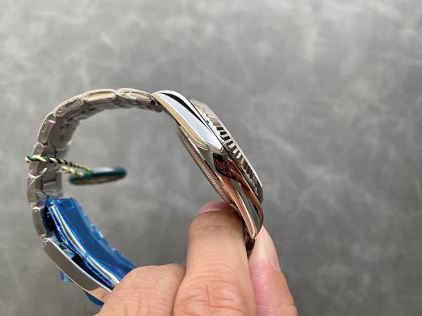 激安ロレックス内部構造